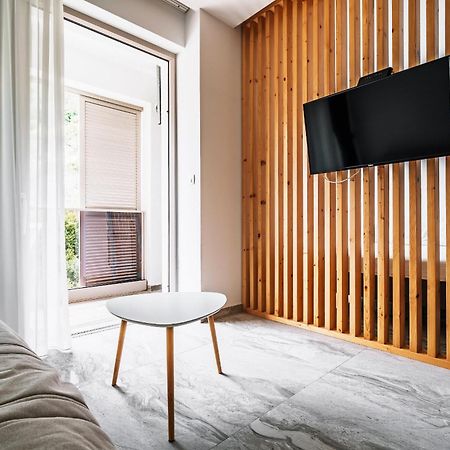 Aura Tower Aparments By In Property Rafajlovići Exterior foto
