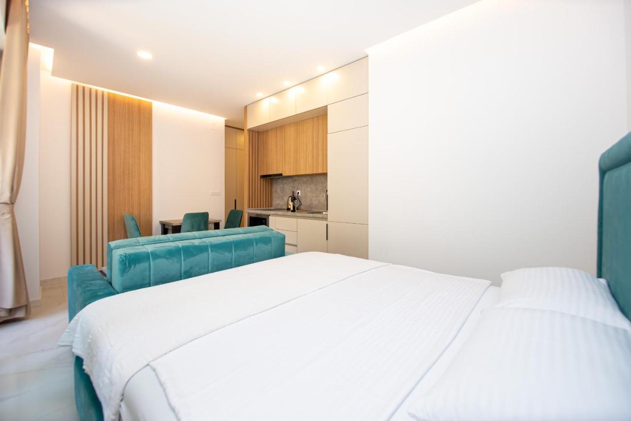Aura Tower Aparments By In Property Rafajlovići Exterior foto